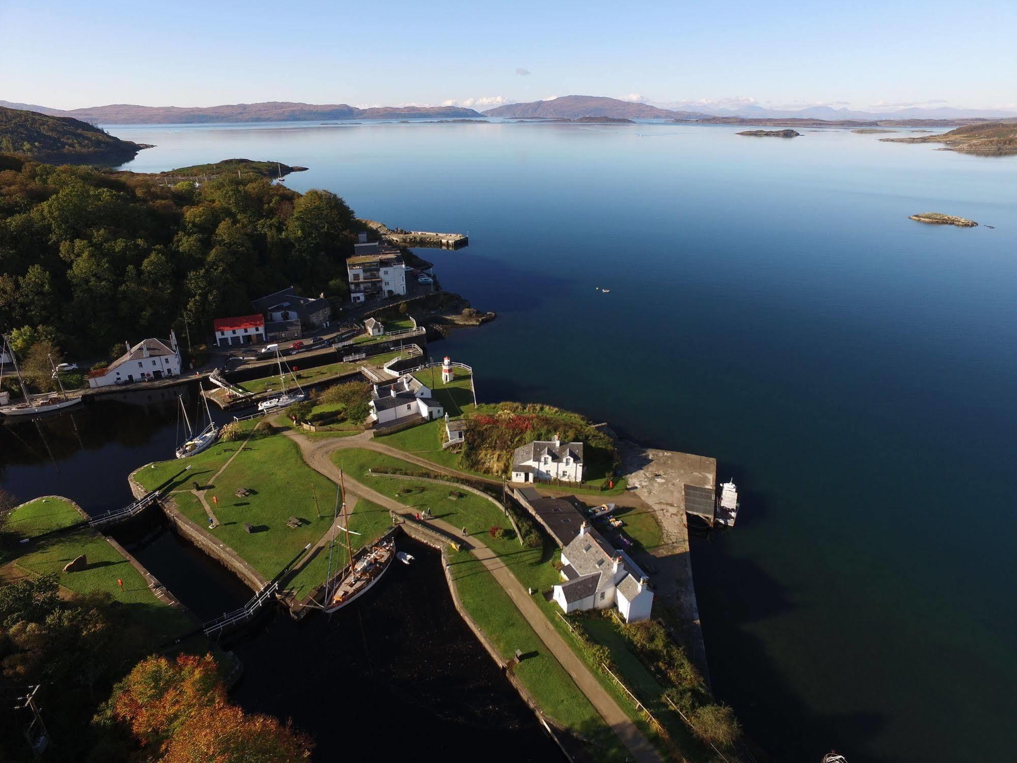 Crinan Hotel Exterior photo