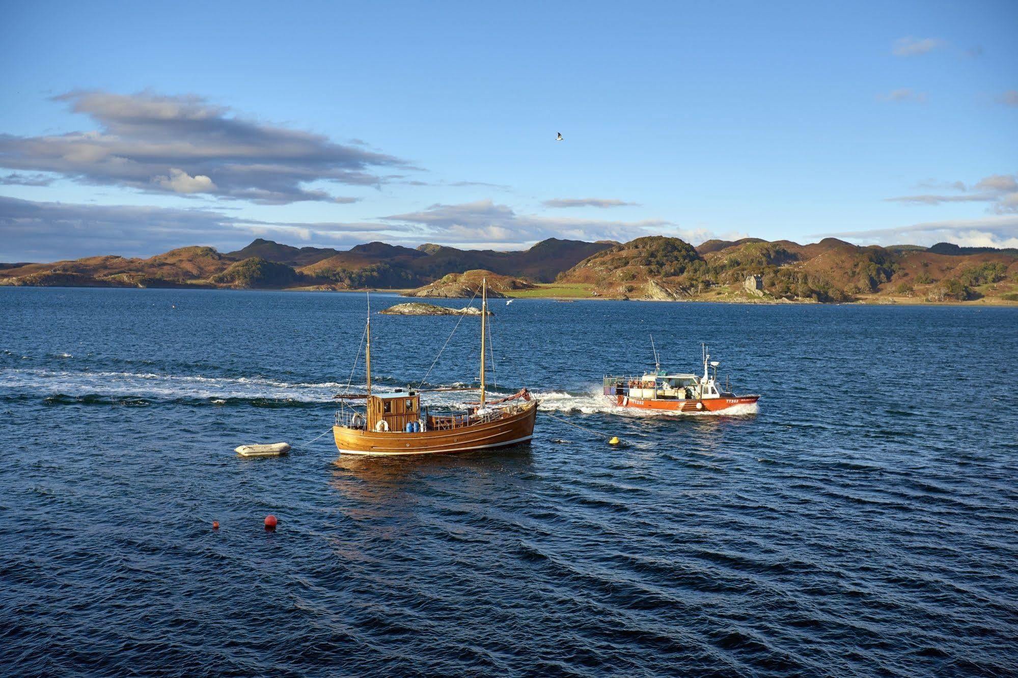 Crinan Hotel Exterior photo